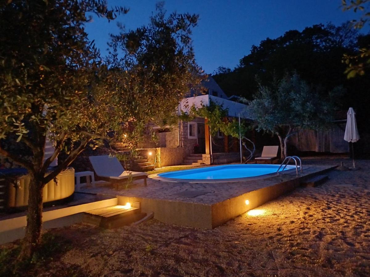Holiday House Pulina プナト エクステリア 写真